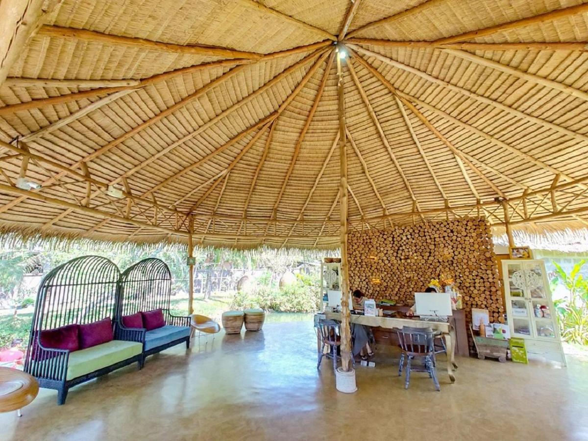 Asita Eco Resort Amphawa Bagian luar foto